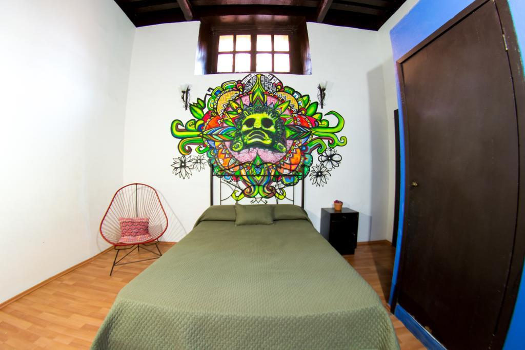 Gente de Más Hostel Puebla de Zaragoza Esterno foto