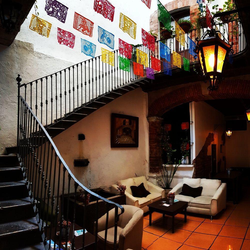 Gente de Más Hostel Puebla de Zaragoza Esterno foto