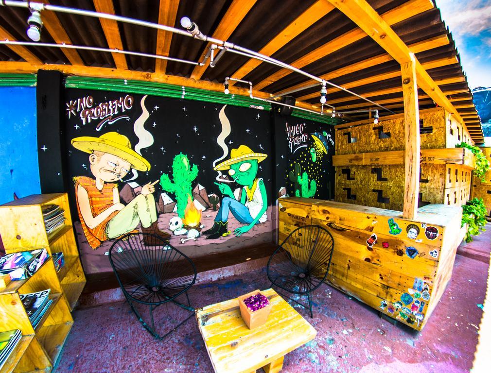 Gente de Más Hostel Puebla de Zaragoza Esterno foto